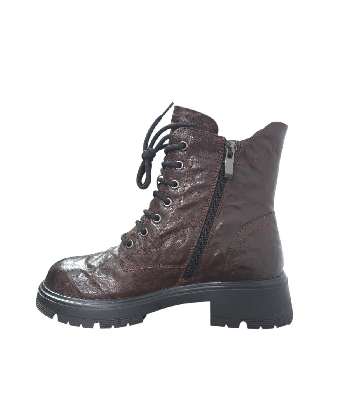 Botek sznurowany brazowy skora naturalna tloczona