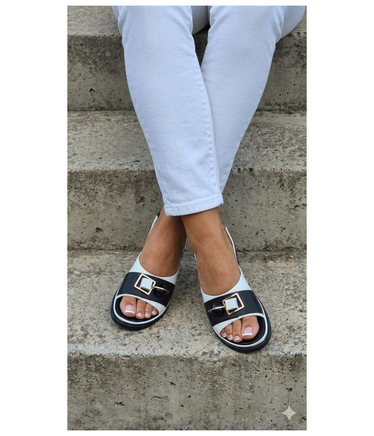 Sandały damskie  biało - czarne
